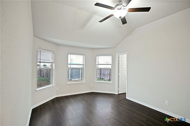 property at 2973 Greenbriar Rd