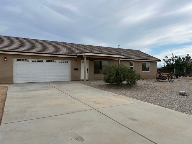 property at 23423 Cherokee Ave