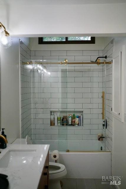 property at 2925 Carissa Ct