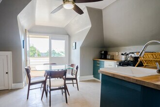 1660 N Gaylord St in Denver, CO - Building Photo - Building Photo