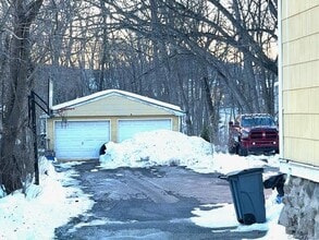 37 Riverside Dr in Suffern, NY - Building Photo - Building Photo