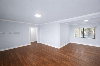 1610 NW 31st Ave in Miami, FL - Building Photo - Building Photo