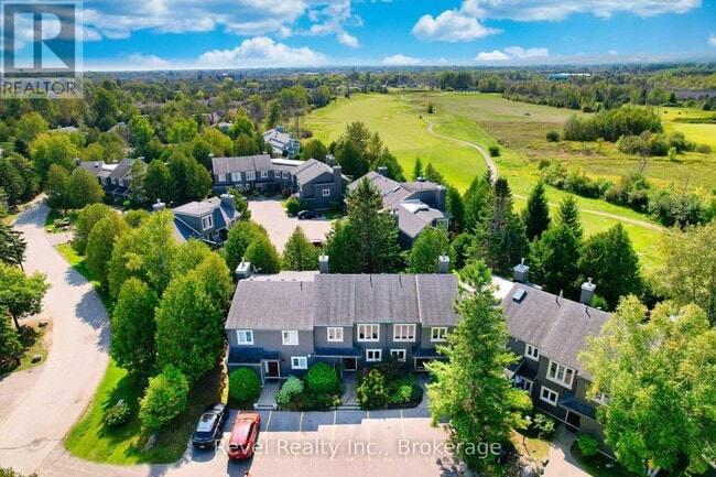 145 Fairway Crescent in Collingwood, ON - Building Photo - Building Photo