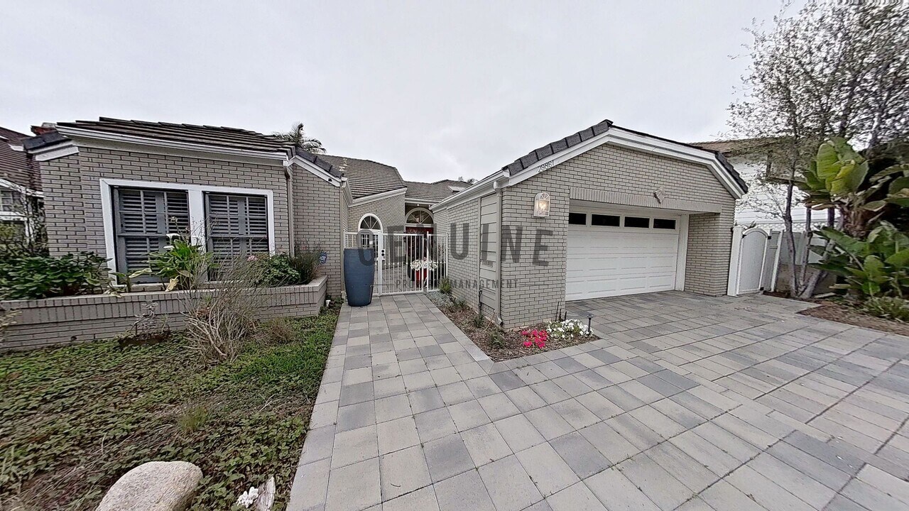 29861 Weatherwood in Laguna Niguel, CA - Building Photo
