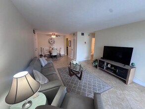 6475 Bay Club Dr in Fort Lauderdale, FL - Building Photo - Building Photo