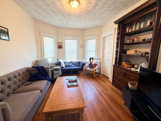 288 Boston Ave, Unit 2