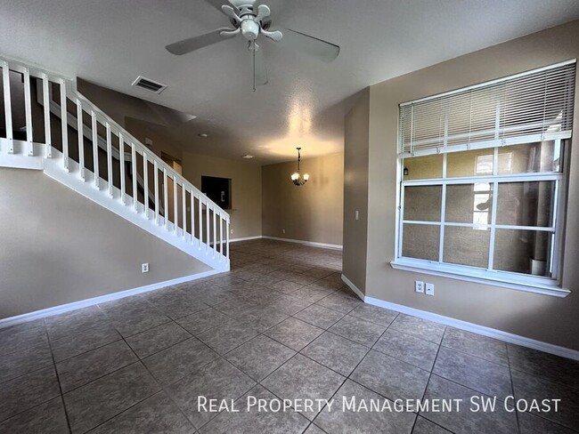 4062 Cherrybrook Loop in Ft. Myers, FL - Building Photo - Building Photo