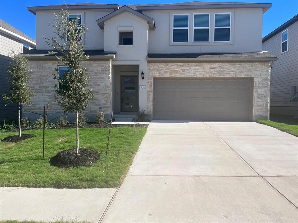 345 Andesite Trl in Liberty Hill, TX - Building Photo