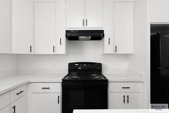 405 Lion's Villa Ave in La Feria, TX - Foto de edificio - Building Photo