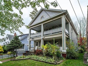 1193 Warren Rd-Unit -2 in Lakewood, OH - Building Photo - Building Photo