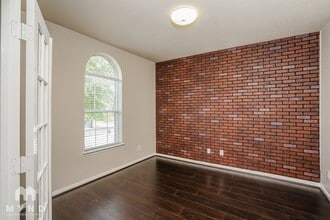 1003 Summer Wood Blvd in Conroe, TX - Building Photo - Building Photo