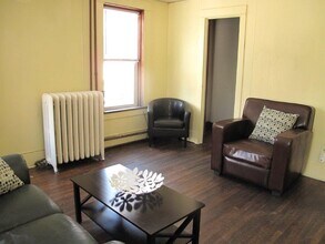 105 Dryden Rd, Unit 2 in Ithaca, NY - Building Photo - Building Photo