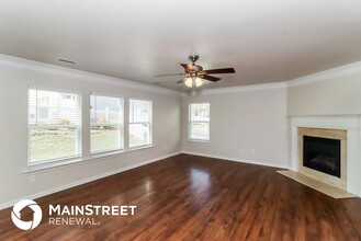 2013 Double Cedar Dr in Charlotte, NC - Building Photo - Building Photo