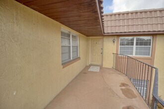 174 Windtree Ln in Winter Garden, FL - Foto de edificio - Building Photo