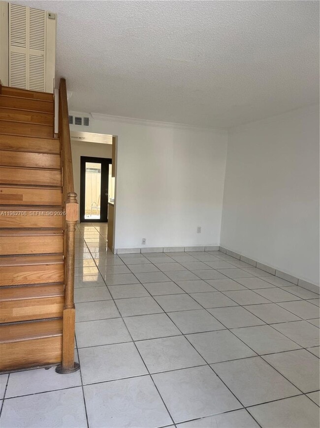 5309 W 22nd Ct in Hialeah, FL - Building Photo - Building Photo