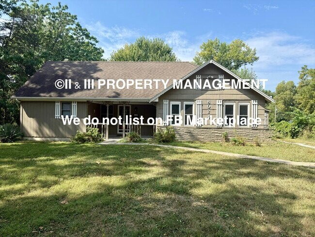 property at 8024 Antioch Rd