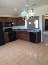 103 Wildcat Dr in Bastrop, TX - Building Photo - Building Photo