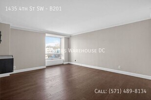 1435 4th St SW in Washington, DC - Building Photo