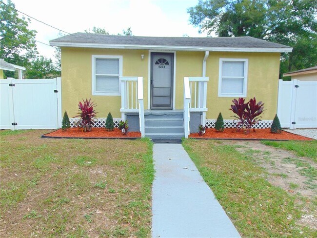 4214 E Palifox St in Tampa, FL - Building Photo - Building Photo