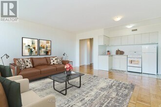 40 Park Rd in Toronto, ON - Building Photo - Building Photo