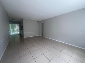 5325 Curry Ford Rd in Orlando, FL - Building Photo - Building Photo