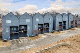 Ames Row Houses in Omaha, NE - Building Photo