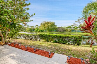 8799 Bella Vista Dr in Boca Raton, FL - Building Photo - Building Photo