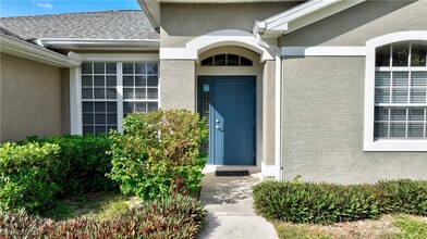 12790 Meadowhawk Dr in Ft. Myers, FL - Building Photo - Building Photo