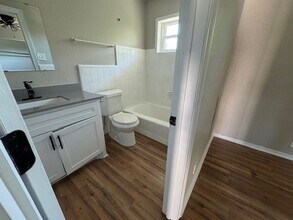 4706 Yellowstone Blvd, Unit 7 in Houston, TX - Building Photo - Building Photo