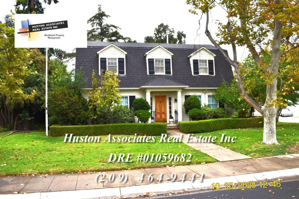 105 W Euclid Ave in Stockton, CA - Building Photo