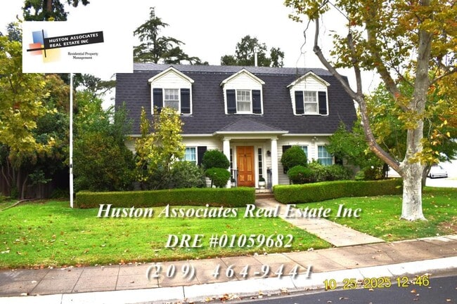 property at 105 W Euclid Ave