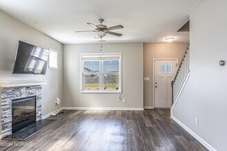 166 Belshaw Ct in Raeford, NC - Building Photo - Building Photo