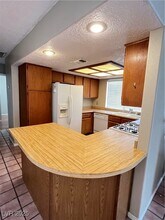 6705 W Megan Ave in Las Vegas, NV - Building Photo - Building Photo