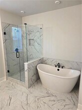 378 Sunset Holw St in Sugar Hill, GA - Building Photo - Building Photo