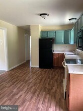 358 Forest Beach Rd in Annapolis, MD - Building Photo - Building Photo