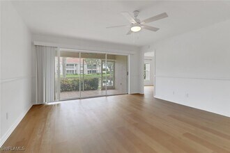 9836 Luna Cir in Naples, FL - Building Photo - Building Photo