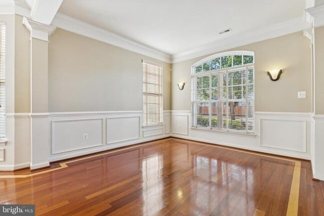 property at 9300 Warren Falls Ln