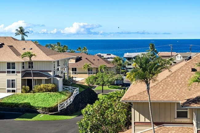 75-5919-5919 Ali‘i Dr in Kailua Kona, HI - Building Photo - Building Photo