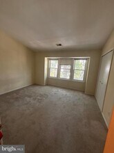 12889 Grays Pointe Rd in Fairfax, VA - Building Photo - Building Photo