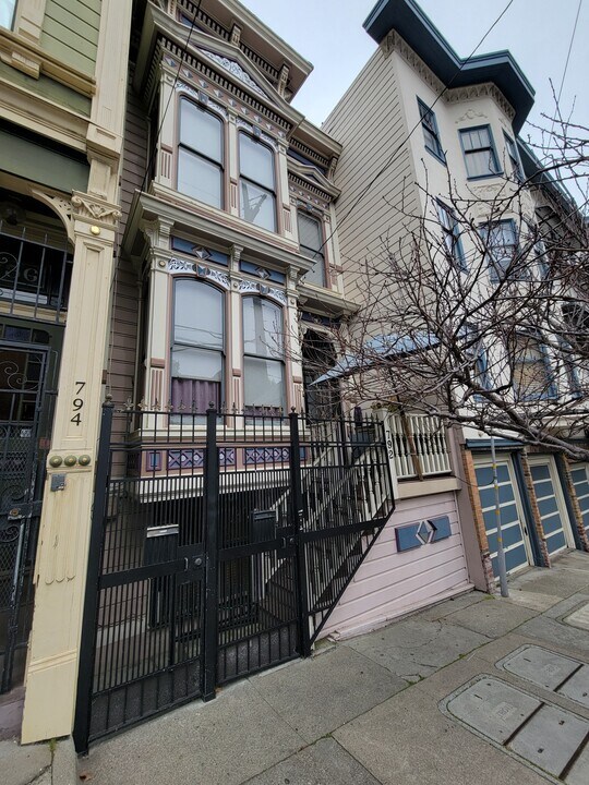 792 Hayes St, Unit 792 A in San Francisco, CA - Foto de edificio