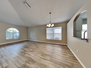 12725 Adventure Dr in Riverview, FL - Building Photo - Building Photo