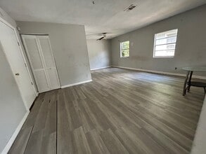 1251 Grothe St in Jacksonville, FL - Building Photo - Building Photo