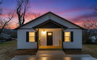 1035 W 6th N St in Morristown, TN - Building Photo