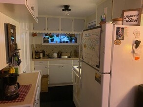 724 S Spring St in Port Washington, WI - Foto de edificio - Building Photo