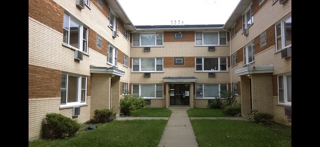 14141 S School St, Unit 1B