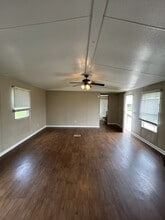 313 Belew St in Oak Grove, KY - Building Photo - Building Photo