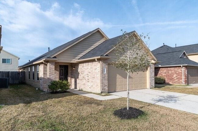2443 Jonahs Wy in Houston, TX - Building Photo - Building Photo