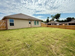 2013 Paper Birch Pl in Oklahoma City, OK - Building Photo - Building Photo