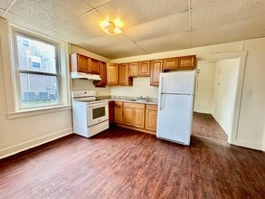 153 W Main St in Salunga, PA - Building Photo - Building Photo