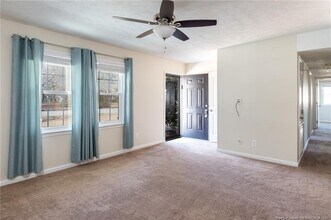 3705 Persimmon Rd in Hope Mills, NC - Building Photo - Building Photo